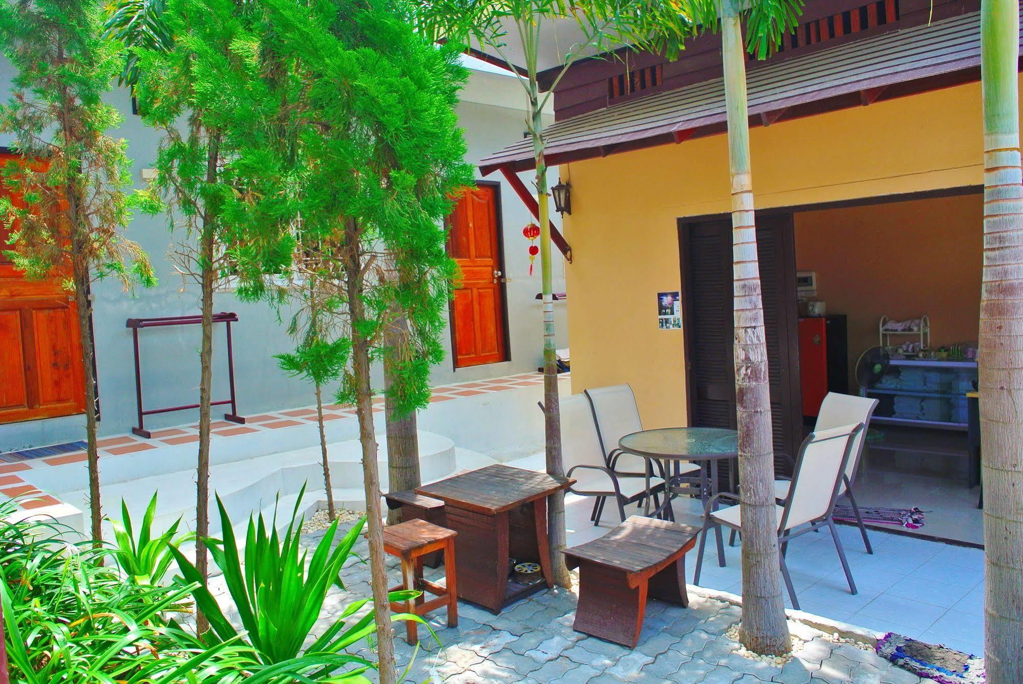 Sarin Guesthouse Ko Tao Eksteriør bilde